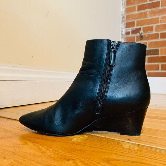 Cole Haan Women's Black Boots Size 8.5 B - Picture 6 of 16